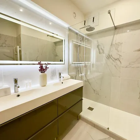 Luxueux 3 Pieces 80m2 - 2ch - 2 Sdb - 1mn Croisette Cannes