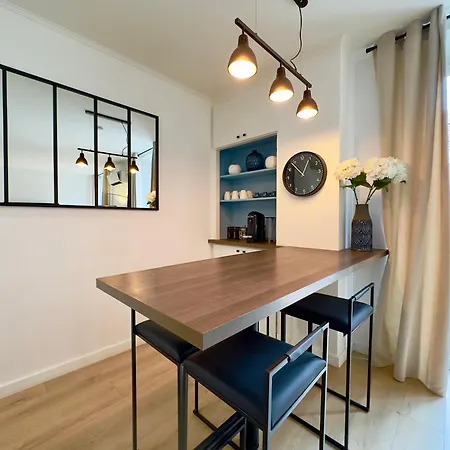 Apartment Prestige Suite Cannes - Luxury 80M2 2Br 2Ba - 3 Min To Croisette & Beach *