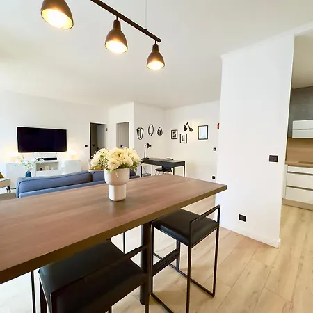 Prestige Suite Cannes - Luxury 80M2 2Br 2Ba - 3 Min To Croisette & Beach كان