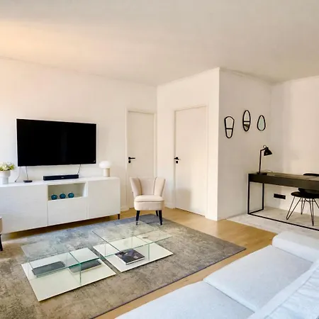 Luxury Elegance Comfort 3-room Of 80m2 With 2 Bdr 2 Ba 3 Min Croisette &