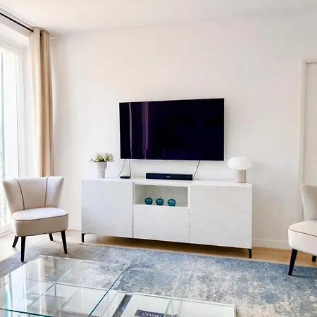 Luxury Elegance Comfort 3-room Of 80m2 With 2 Bdr 2 Ba 3 Min Croisette & Apartment